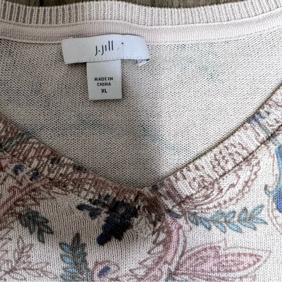 J. Jill  V Neck Dolman  Tunic Sweater XL Floral - Picture 11 of 12